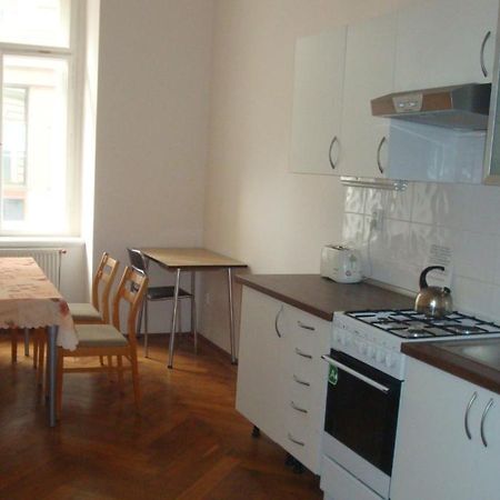 Gallery Hostel Praha Eksteriør bilde