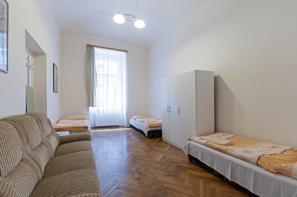 Gallery Hostel Praha Eksteriør bilde