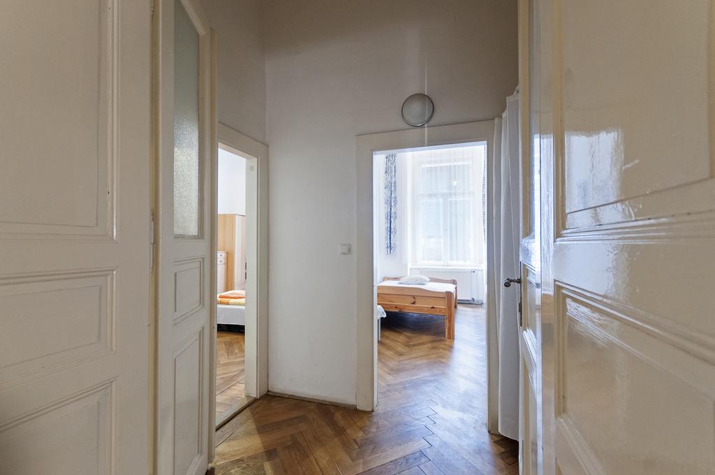 Gallery Hostel Praha Eksteriør bilde