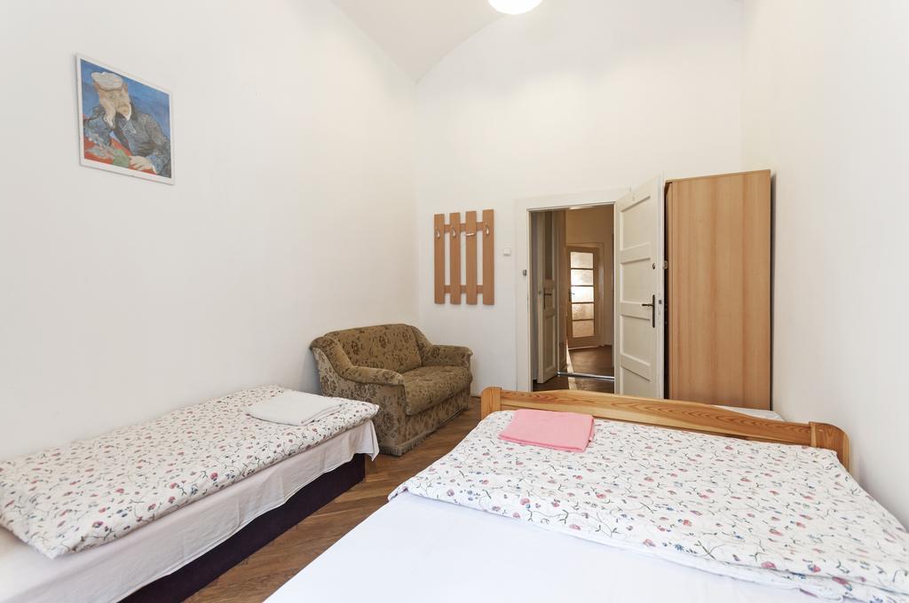 Gallery Hostel Praha Eksteriør bilde