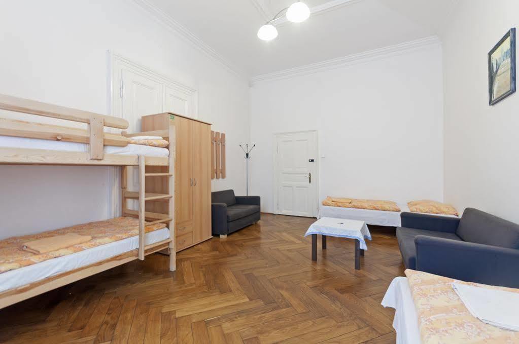 Gallery Hostel Praha Eksteriør bilde